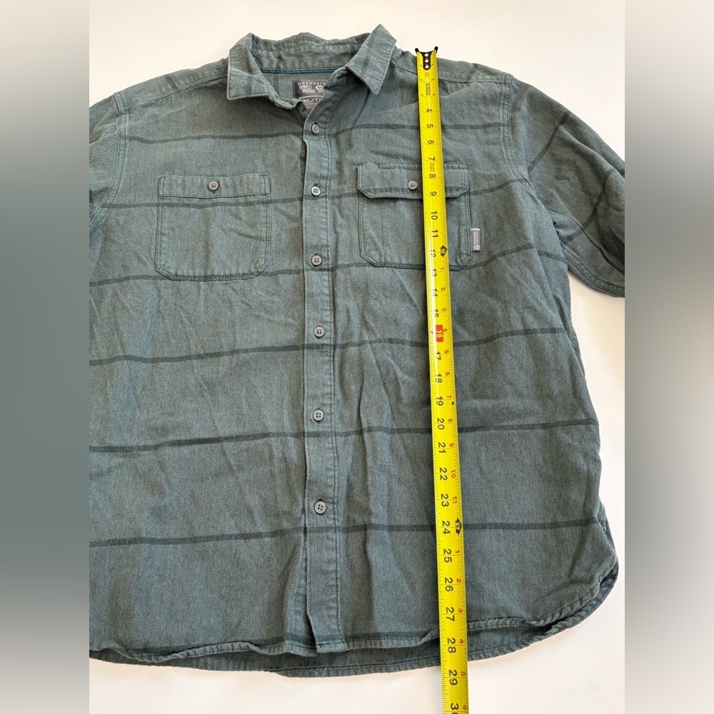 Mountain Hardwear Midweight Long Sleeve Button Up Green Stripes Size XL - Picture 7 of 7